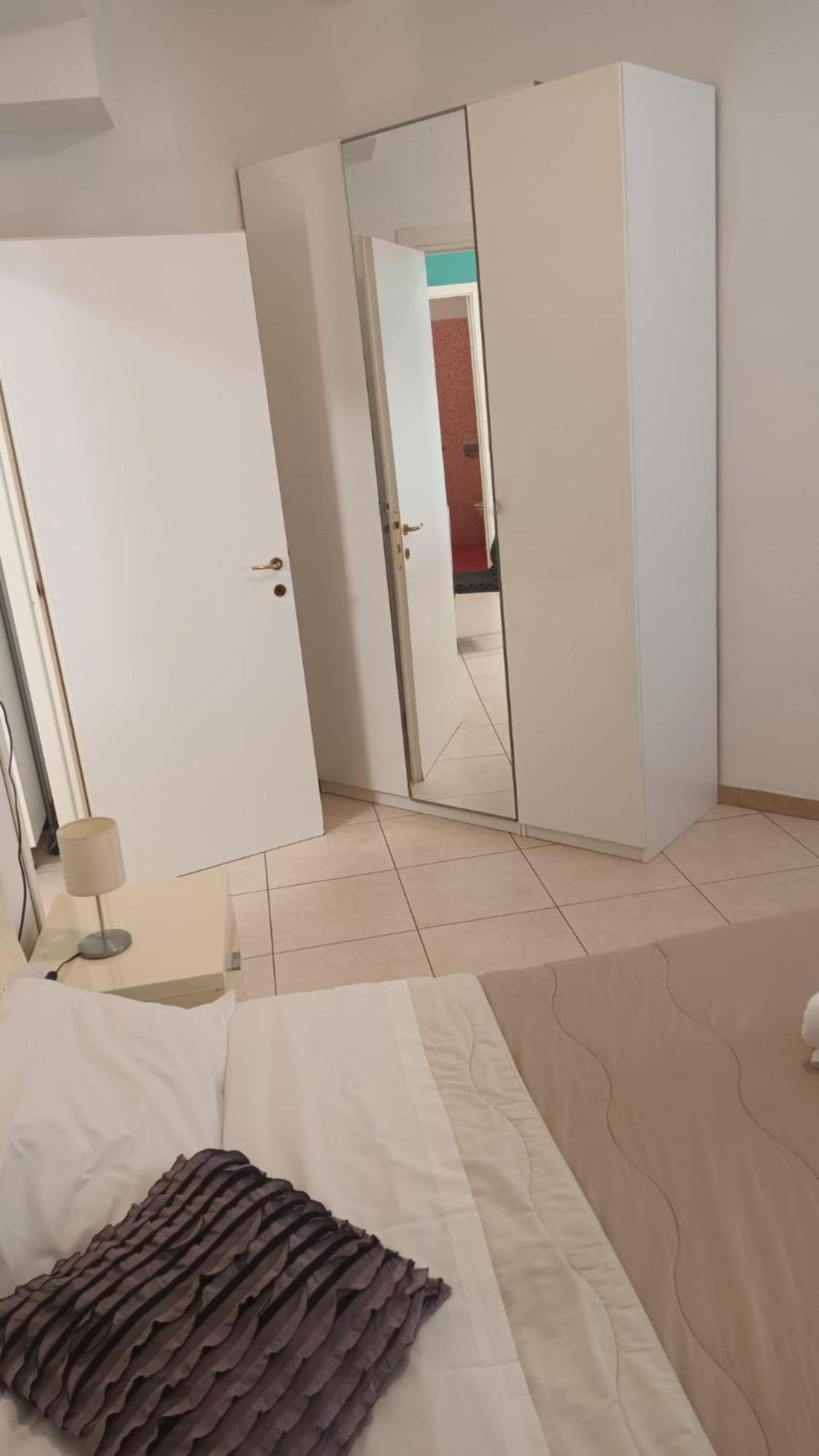 Olimpo Apartments St John In Lateran Roma Exterior foto